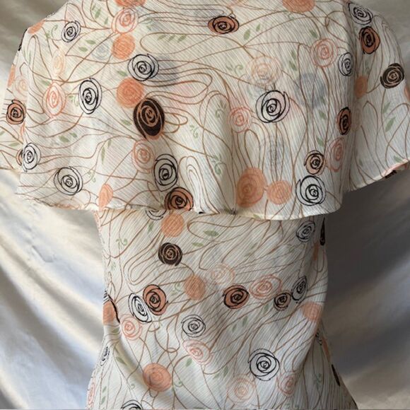New york Company White chich floral like top - Picture 6 of 7